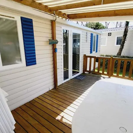 Liris - Camping Du Bois Dormant 3*